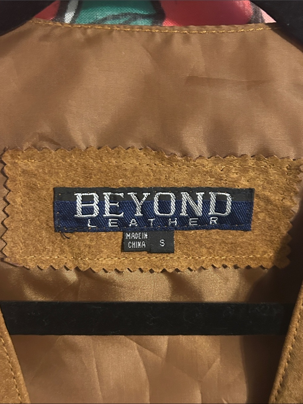Vintage Beyond Leather Tan Suede Vest SZ S EUVC western unisex - Picture 5 of 12